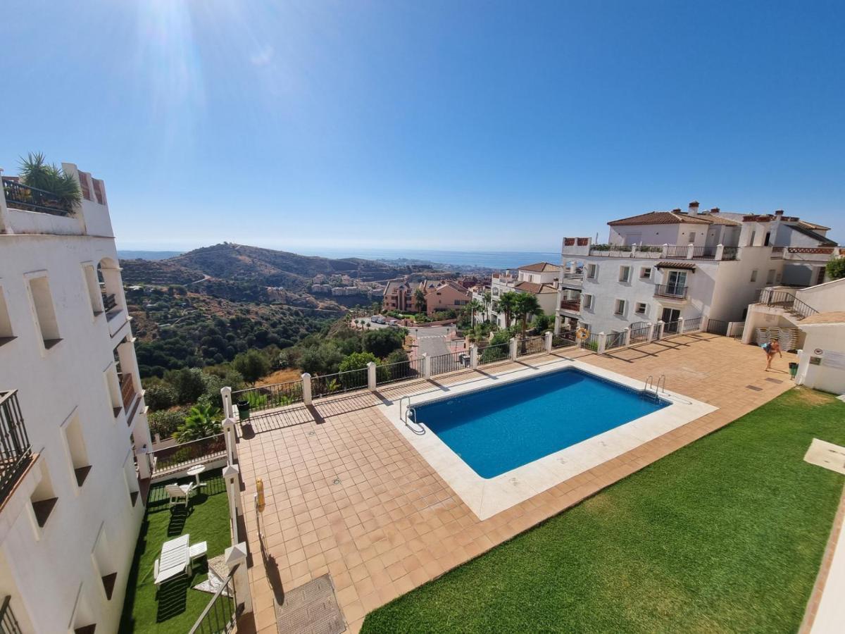 Elegant Apartment With Fantastic Views At The Top Of Calahonda Sitio de Calahonda Zewnętrze zdjęcie
