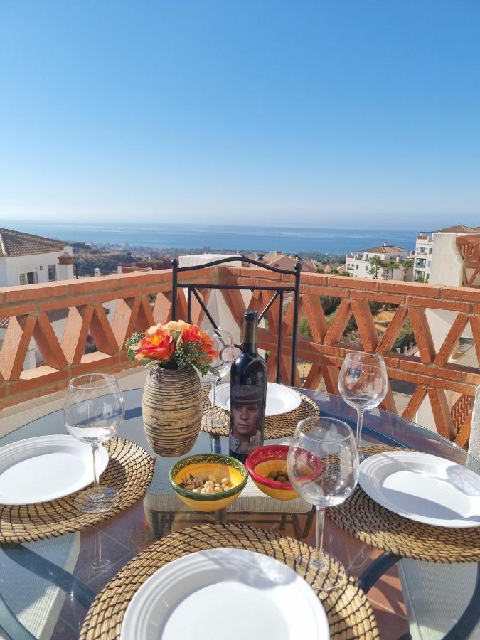Elegant Apartment With Fantastic Views At The Top Of Calahonda Sitio de Calahonda Zewnętrze zdjęcie