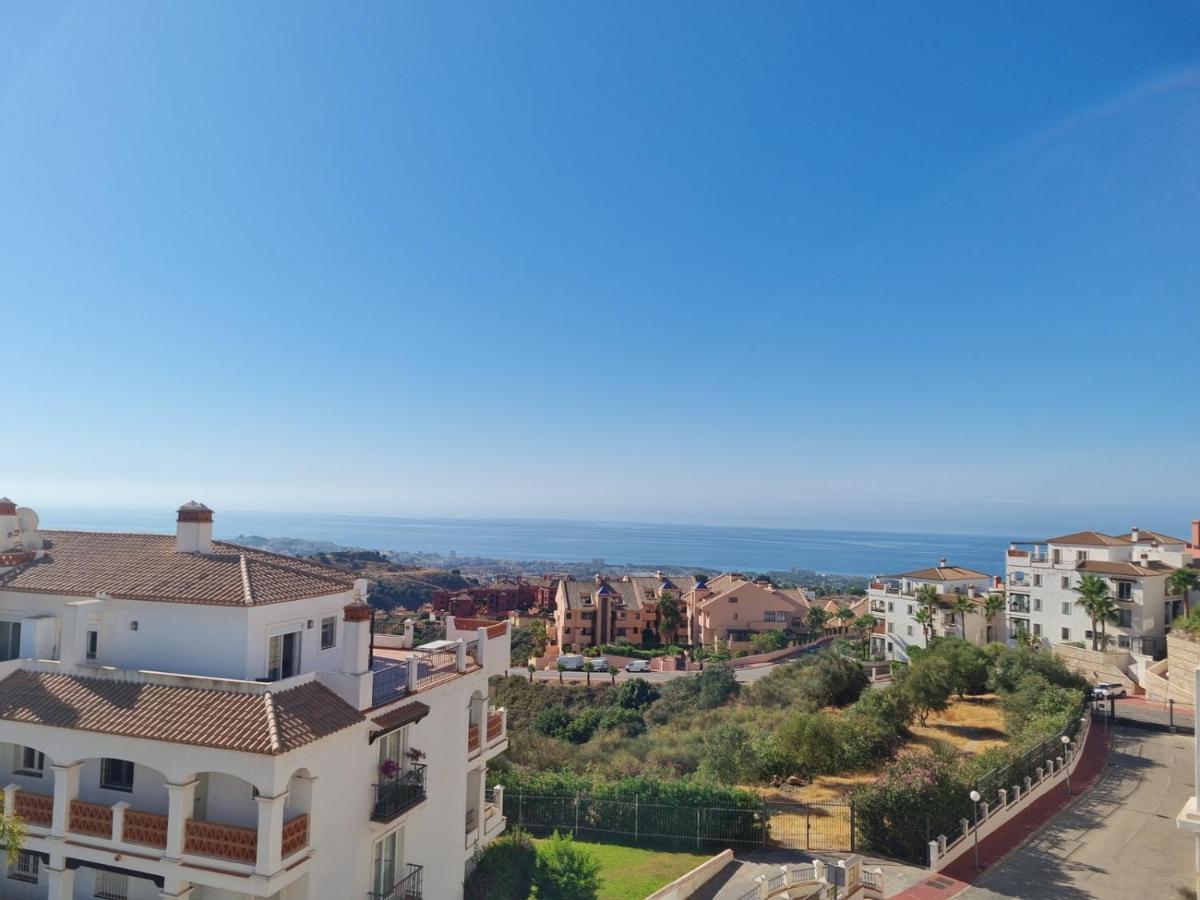 Elegant Apartment With Fantastic Views At The Top Of Calahonda Sitio de Calahonda Zewnętrze zdjęcie